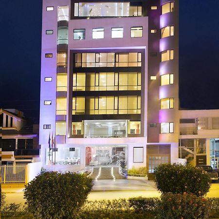 Casben Hotel Loja Buitenkant foto